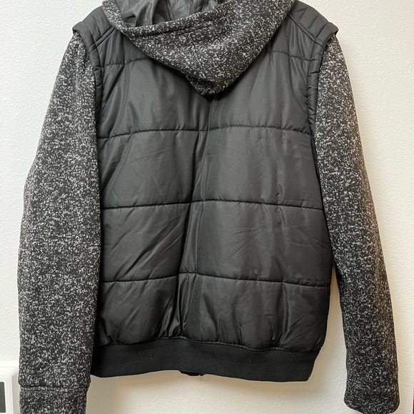 🚨SOLD🚨Distortion Mens Jacket - Picture 2 of 3